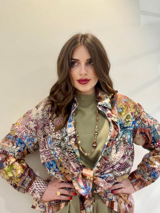 Blusa Curucao color verde salvia Momonì