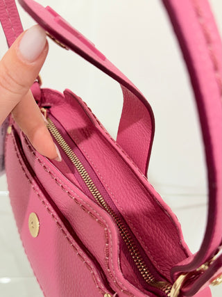 Mini-bag Duse in pelle martellata color Magenta Visonà