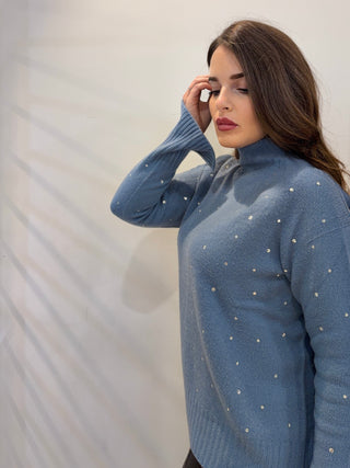 Maglia celeste polvere con strass applicati Vanisè