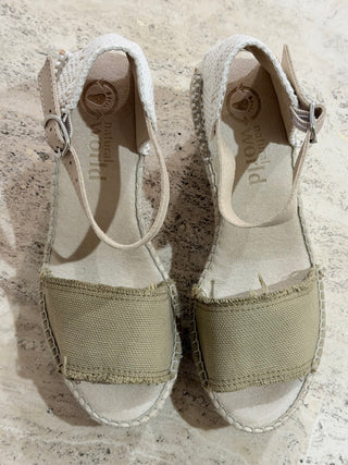 Zeppe Old Rune color beige Natural World Eco l