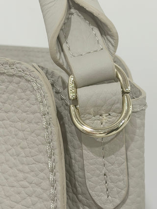 Borsa Vita in pelle martellata color beige Visonà